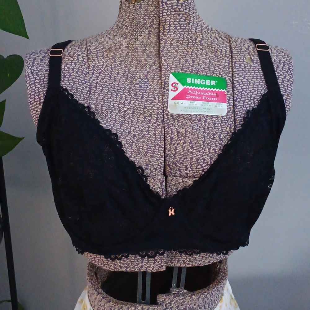 Savage X Fenty Black Lace Bra